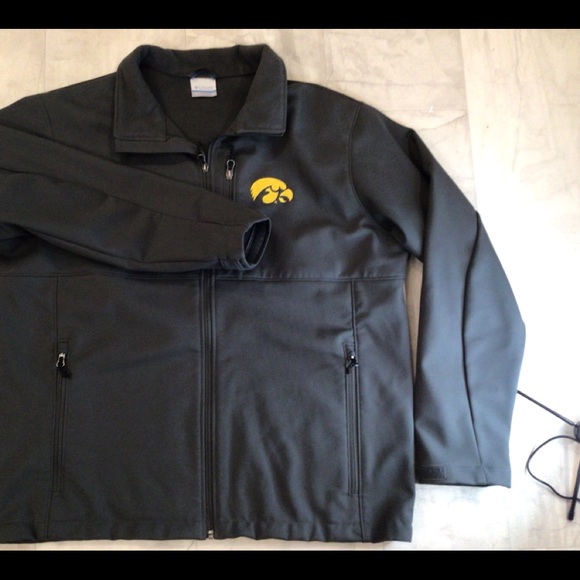 Columbia Clemson Men’s Water & Wind Resistant Collegiate IOWA Hawkeyes Soft Coat